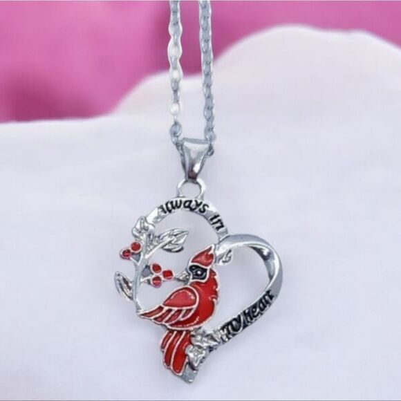 Red Cardinal Bird Silver Heart Necklace Memory Pendant Ladies Jewelry 18" Chain - Picture 1 of 5